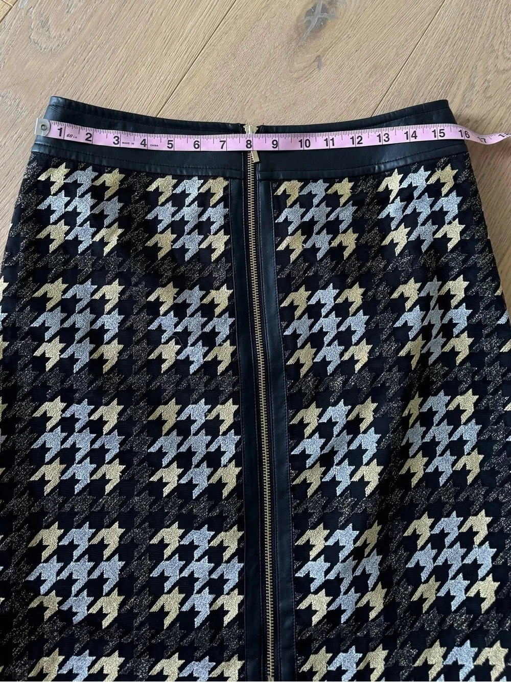 J. McLaughlin Keana Plaid Houndstooth Metallic Skirt Size 6